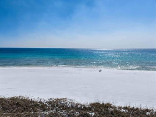 Private beachfront Steps to sand & sunsets photo 53