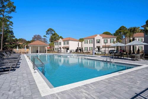 Private beachfront Steps to sand & sunsets photo 98