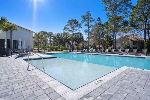 Private beachfront Steps to sand & sunsets photo 97