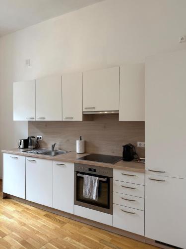 Stylish apartment located in the heart of downtown