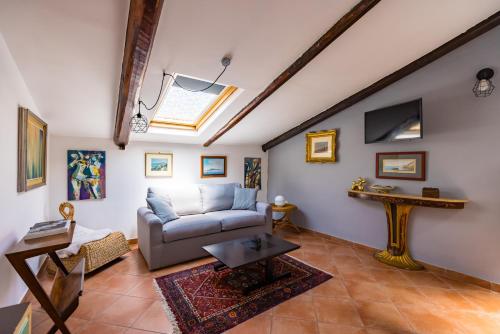 Alessios House by NapoliApartments