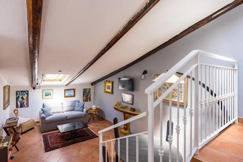 Alessios House by NapoliApartments
