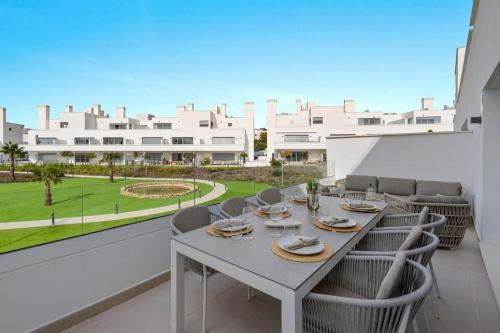 Acqua Gardens Cancelada - Pool, Gym and Co-Working, Walk to Beach
