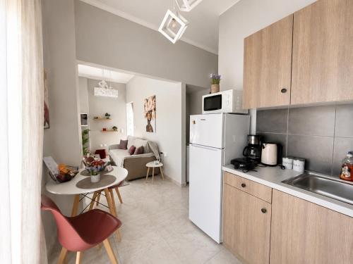Thelma Apartment - In the Heart of Mytilene