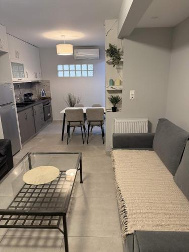 Gray Garden Apartements