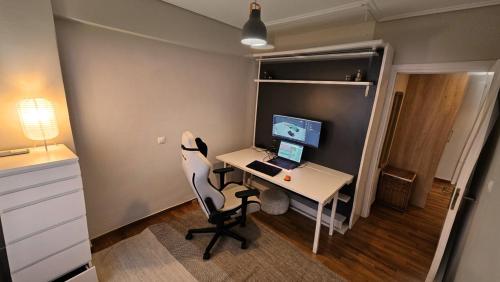 2BD Unique Pangrati Apt With Parking Kallimarmaro