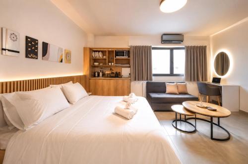 Prime Central Suites