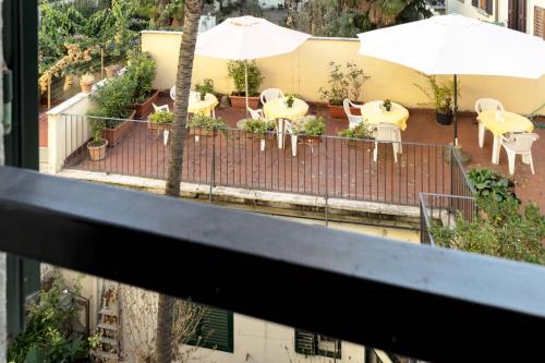 Μπαλκόνι ή βεράντα στο Hotel Monica