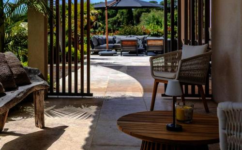 Private Luxury Villa Minutes from the Beach