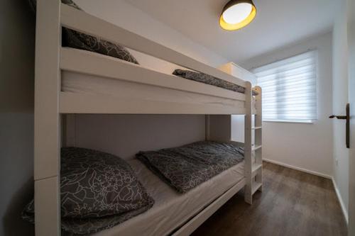 Seaside holiday house Rogoznica - 25994