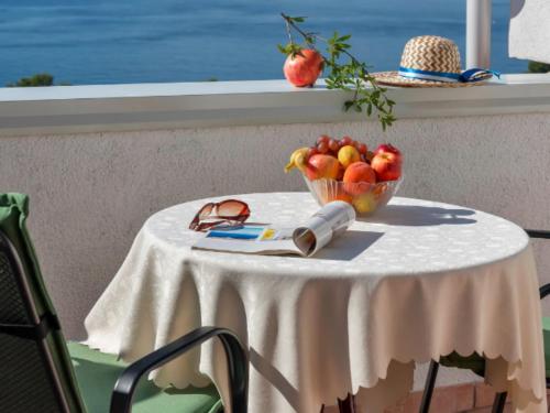 Apartments Lily Studio with Terrace and Sea View