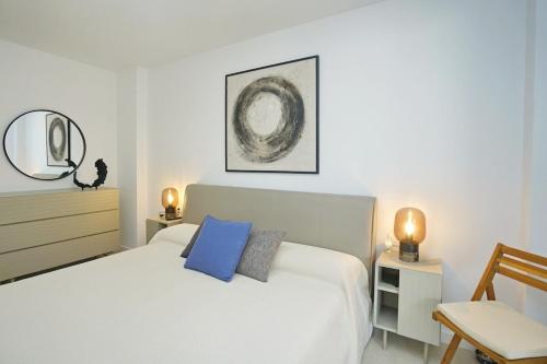 Luxury apartment just steps from the beach and marina