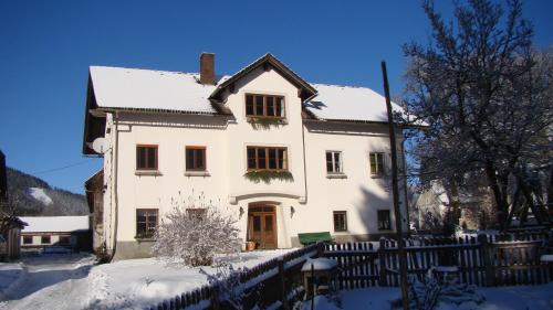 Bauernhof Plachl зимой