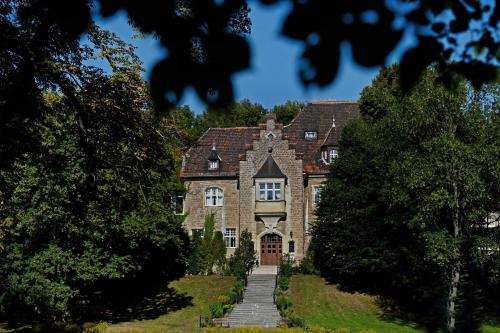 Κήπος έξω από το Schlosshotel Villa Westerberge