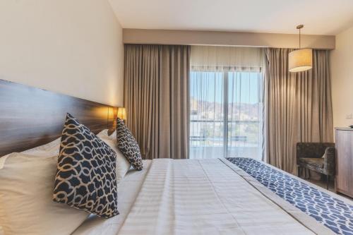 Lacosta Hotel — Photo of the whole room