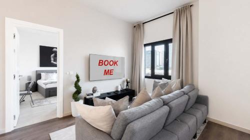 Free housekeeping visits during your stay - StayShort - Jumeirah Golf Estates Retreat with Scenic Views Sleeps 2