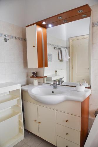 Athens Skyline Luxury Residence