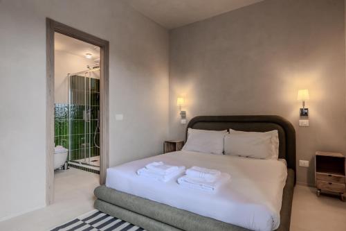 Fraioli En-Suite Rooms - Parking & Self Check-In