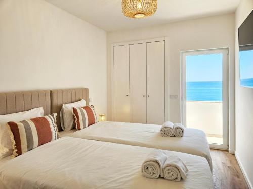 Royal Beachfront - premium sea view apartment
