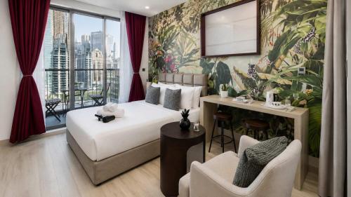 Free housekeeping visits during your stay - StayShort - Stylish Studio in Dubai Marina that Sleeps 2