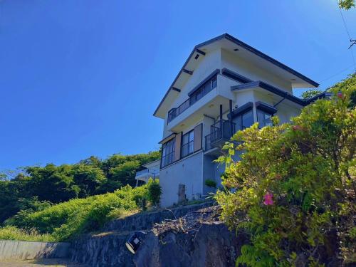 シャイニングブルーIZU AWA Resort