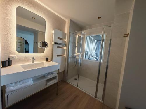 Vibes Extreme - Luxury Apartment