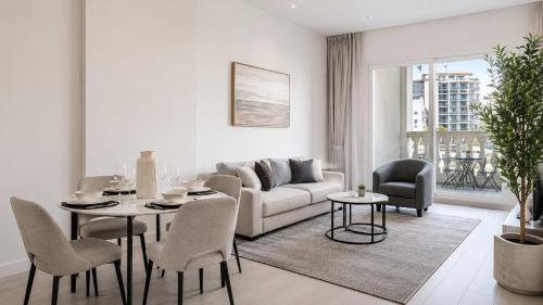Free housekeeping visits during your stay - StayShort - Stylish JVC 1BR with Pool Access Sleeps 4
