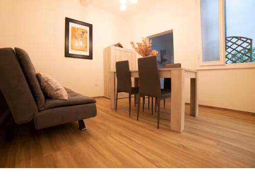 Apartment 37