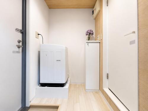 D22新宿最中心 两室 新大久保站5分-2 rooms Shinjuku center 5 mins to ST Max 4P 新宿 涉谷 表参道 池袋 上野 代代木 银座 原宿