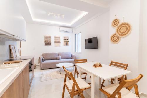 Acropolis Boho Bliss