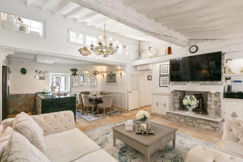 antibes luxury apartment