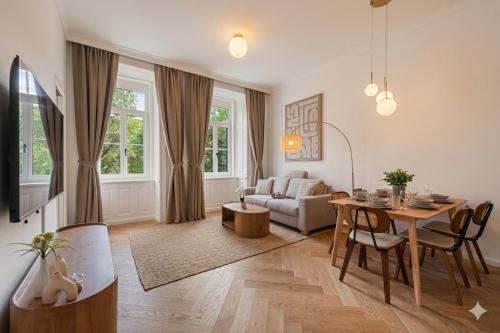 Mariahilf Suites, AC, metro, 7 min to center, shopping