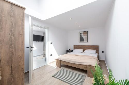 Zen Apartment