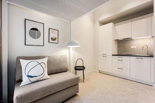 Mobee-House