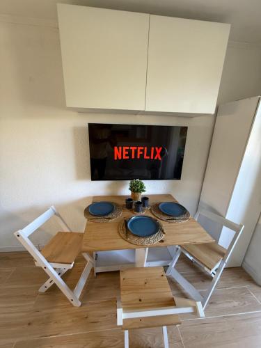 Studio cosy à 200m de la mer!
