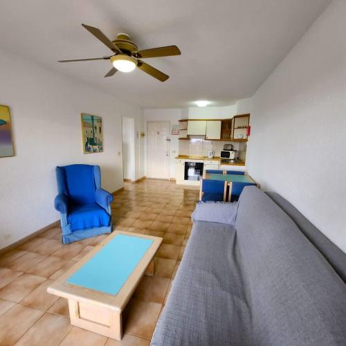 Castle Harbour 40 - One Bed with Sea View