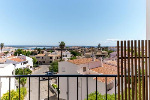 Torre Alta Apartments