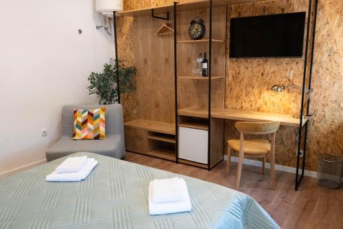 DesKanzo Guest House - Raúl Doria