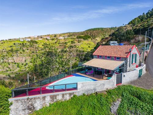 Ocean Panorama House by Homie