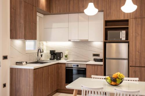 Electric Blue Residence - Modern Stay in Chania