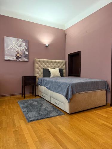 Tkalča Room II 22