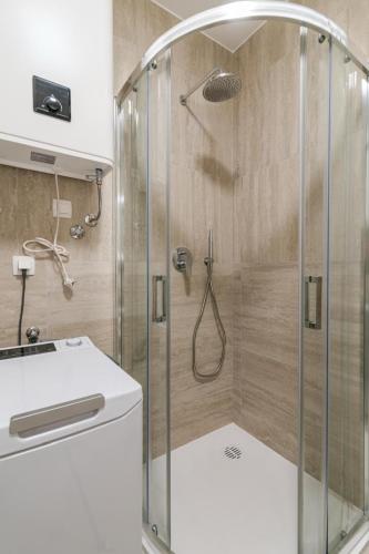 Apartment Maris, Near the Beach, Trogir