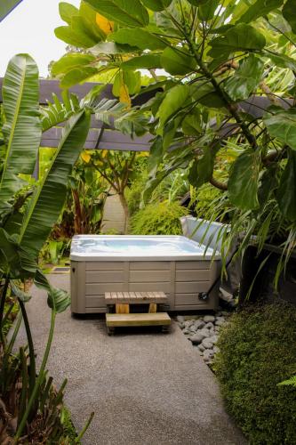 Jardín al aire libre en Amazing Kiwi Lodge