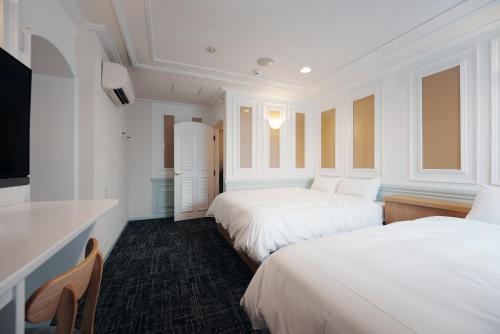 Lumi Hotel Tokyo Shinkoiwa 新小岩駅近 広々22平米以上の客室 商店街すぐ