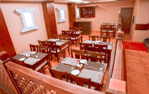 Gallery image of Hotel City Park in Pokhara