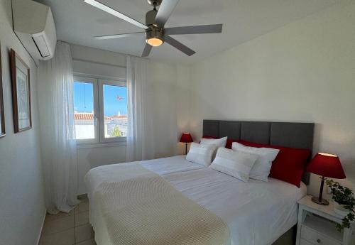 Carabeo Centro Seaview & Rooftop Pool