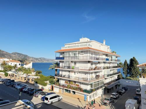 Carabeo Centro Seaview & Rooftop Pool