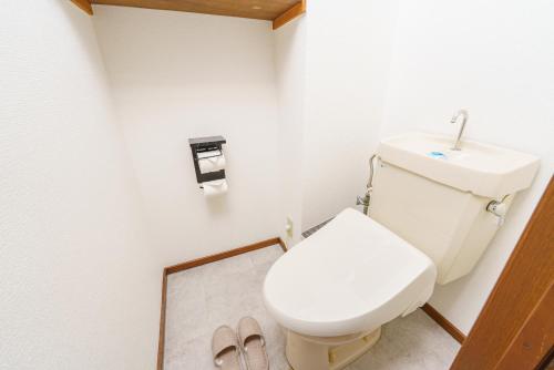 11 min to Nagoya St 4 Beds 7 Guests Luxury