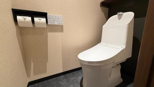 光と影が織りなす和モダン一棟貸し 桃谷駅徒歩9分 関空直通 全畳のデザイナーズ邸宅