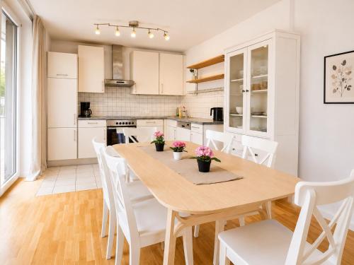 Innsbruck City View Apartment with 2 Bedrooms